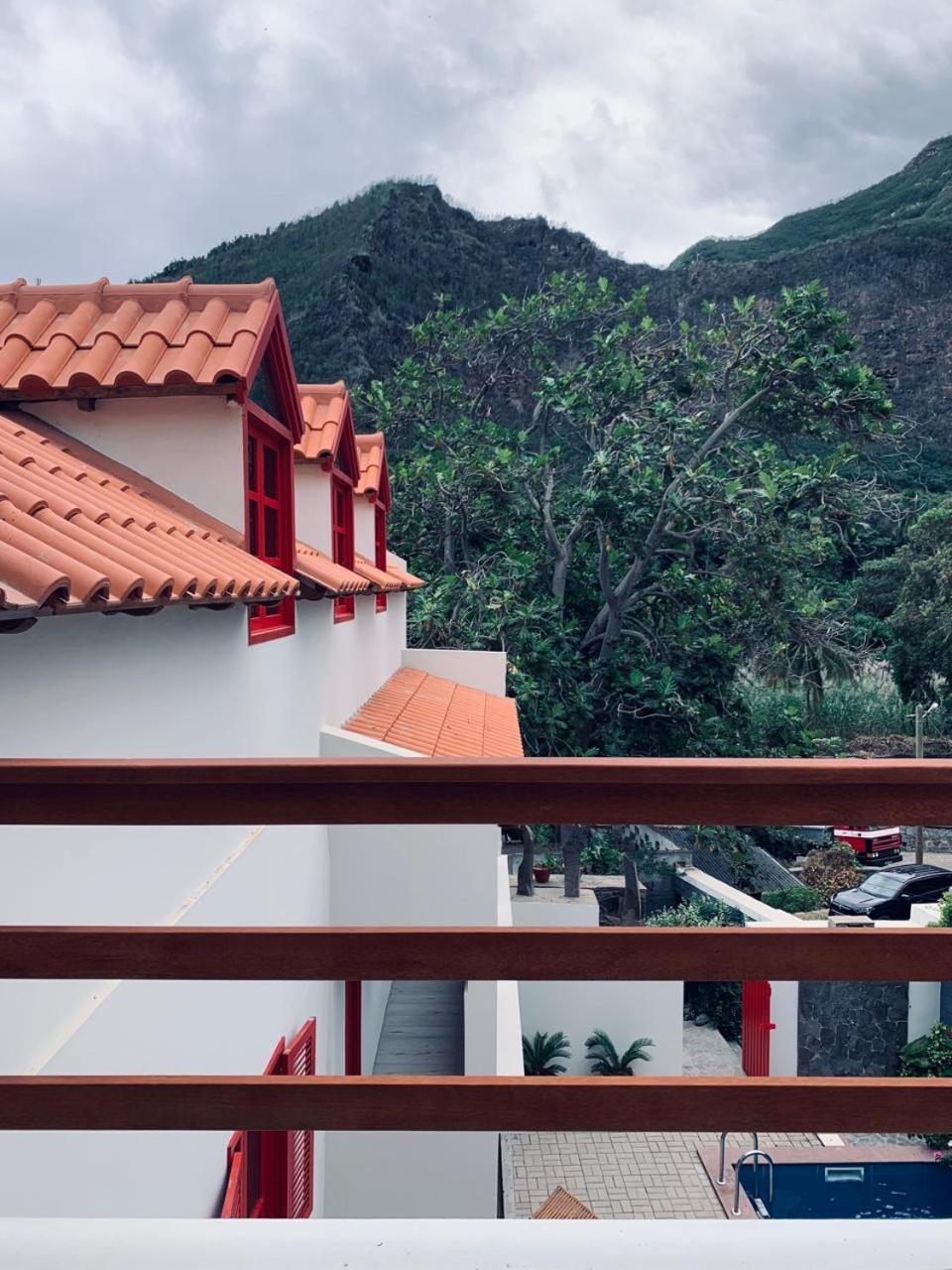 Kasa Wahnon Vila Pombas Exterior foto