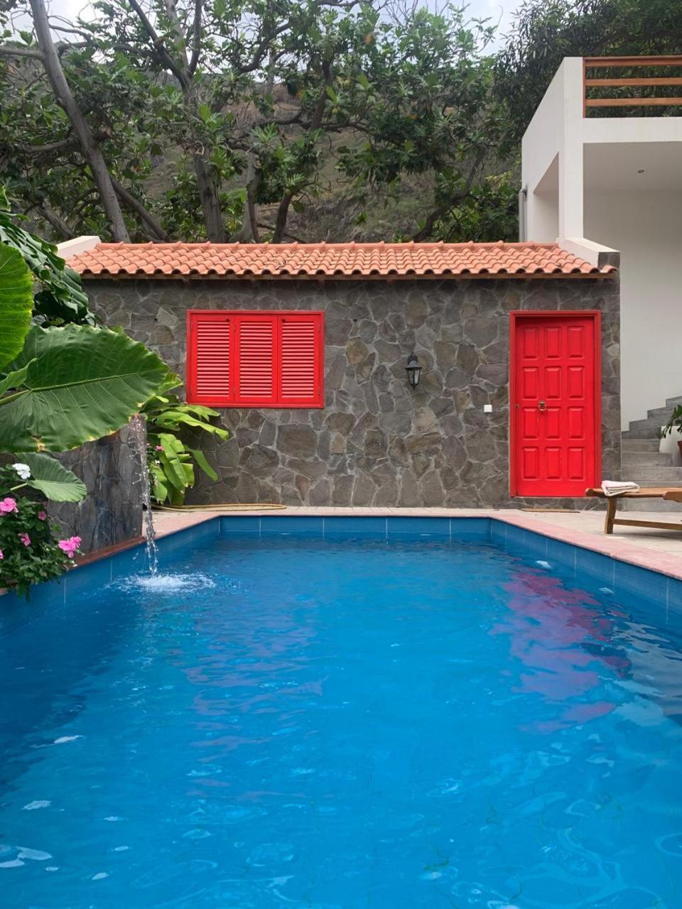 Kasa Wahnon Vila Pombas Exterior foto